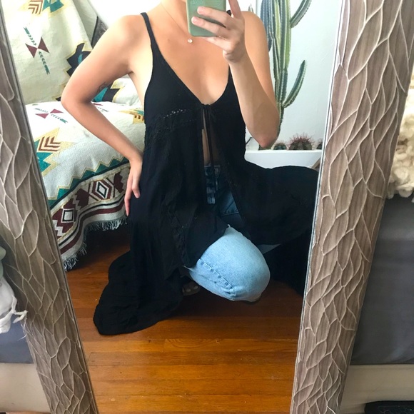 High-low, tie front top - Picture 3 of 3